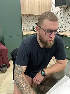 Bear bear  online show from 02-13-25, 01:15