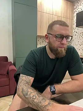 Bear bear  online show from 02-21-25, 08:16