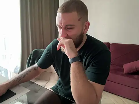 Bear bear  online show from 03-20-25, 05:57