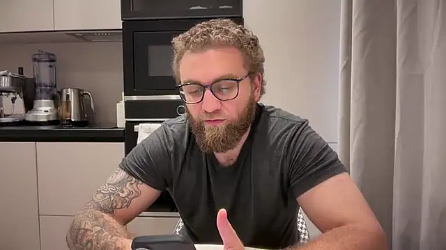 Bear bear  online show from 07-03-26, 11:27