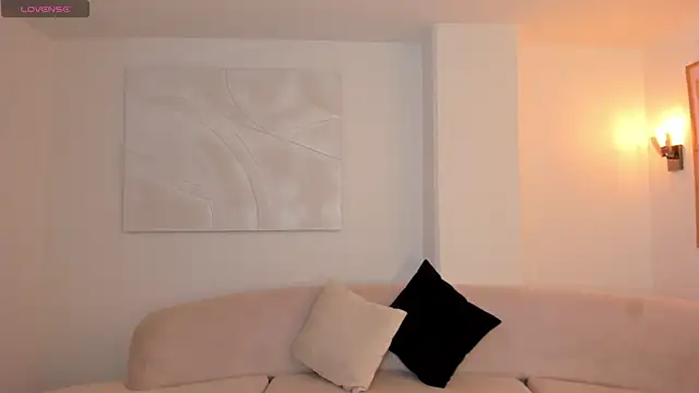 JuanitaClay online show from 03-01-26, 11:29