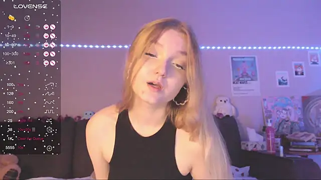 MiaMiaMeow online show from 02-17-25, 07:21