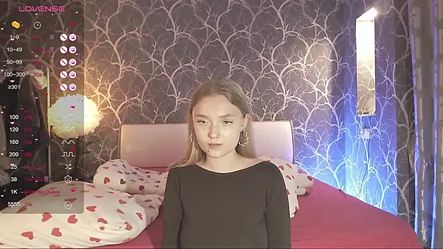 MiaMiaMeow online show from 10-03-25, 04:26