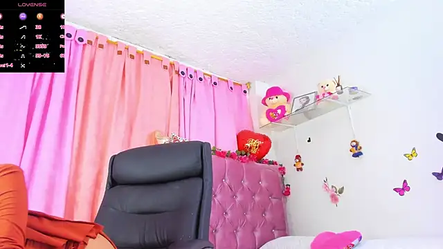 azahara nagi online show from 04-22-26, 08:06