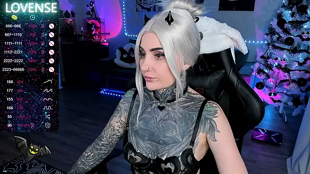 RachelQueen  online show from 01-07-25, 05:20