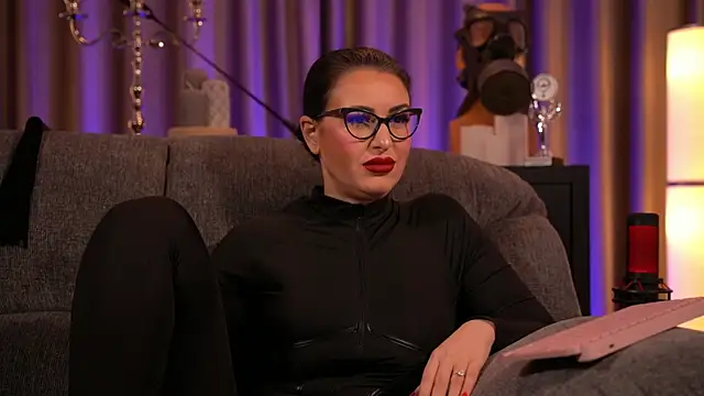 kelly kent online show from 01-31-25, 01:33