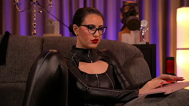 kelly kent online show from 02-01-25, 01:02