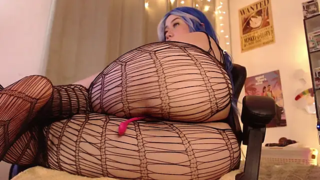 Emmy Ruiz online show from 02-01-26, 04:11