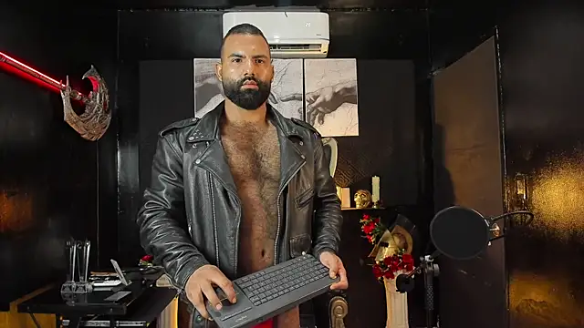Snapshot of BeardAndrew chatting on 07-30-26, 02:43 BeardAndrew online show from 07-30-26, 02:43