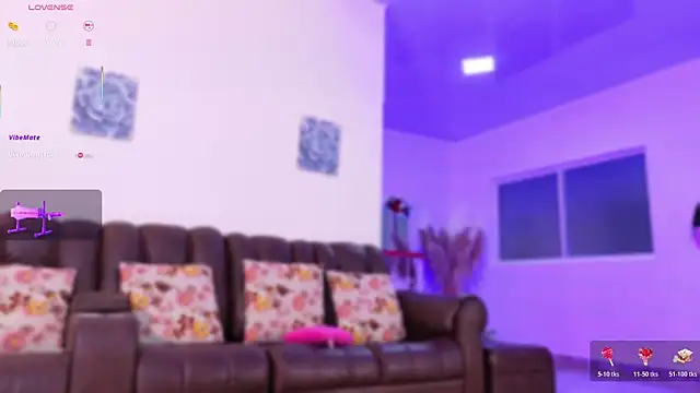 lara giraldo online show from 07-28-26, 08:54