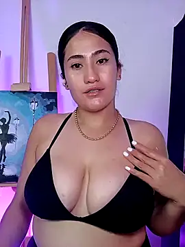 Snapshot of francesca_baker1007 chatting on 02-07-25, 03:34 francesca baker1007 online show from 02-07-25, 03:34