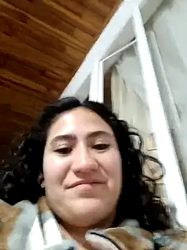 Snapshot of francesca_baker1007 chatting on 02-24-25, 01:35 francesca baker1007 online show from 02-24-25, 01:35