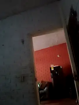 Snapshot of valeriaswang_Lucas chatting on 10-28-25, 11:14 valeriaswang Lucas online show from 10-28-25, 11:14