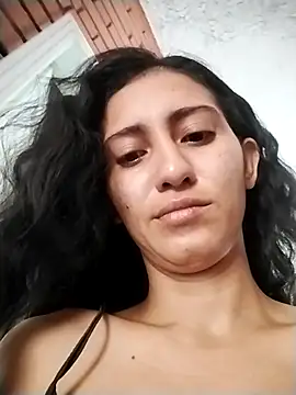 Snapshot of valeriaswang_Lucas chatting on 11-04-25, 04:06 valeriaswang Lucas online show from 11-04-25, 04:06