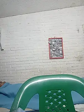 Snapshot of valeriaswang_Lucas chatting on 01-07-26, 11:23 valeriaswang Lucas online show from 01-07-26, 11:23