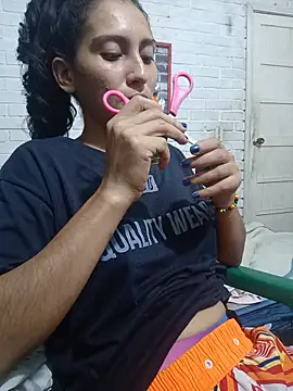 Snapshot of valeriaswang_Lucas chatting on 01-09-26, 01:19 valeriaswang Lucas online show from 01-09-26, 01:19