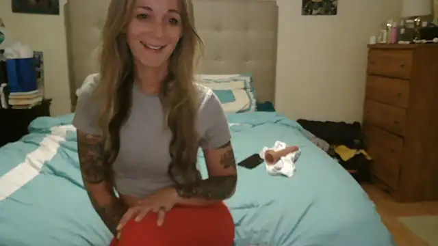 Heyitsmee33 online show from 05-11-26, 10:21