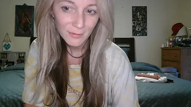 Heyitsmee33 online show from 06-03-26, 10:40