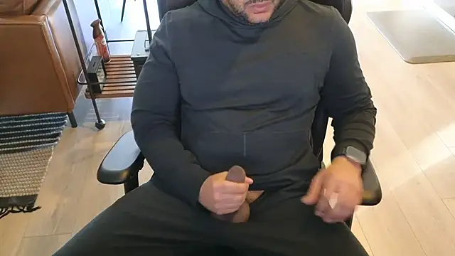 HungandThickLatin online show from 04-23-26, 02:52