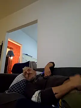 cuci45 online show from 11-18-25, 06:01