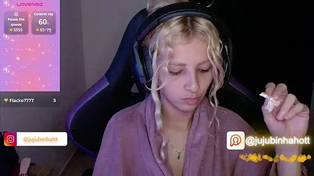 jujubinhahot online show from 10-16-25, 02:12