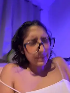 Snapshot of aurora_xoxo chatting on 12-22-24, 10:36 aurora xoxo online show from 12-22-24, 10:36