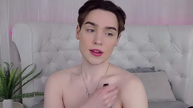 RobbyCharming online show from 04-06-26, 04:46