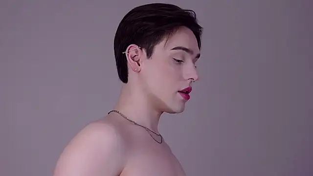 RobbyCharming online show from 06-21-26, 08:06