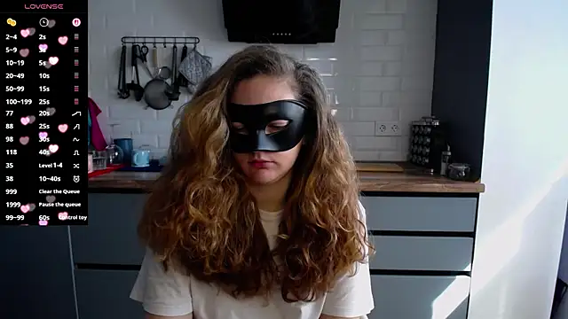 BubbbleGumm online show from 04-28-26, 06:29