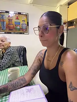 charlotte stevenss  online show from 02-19-25, 02:34