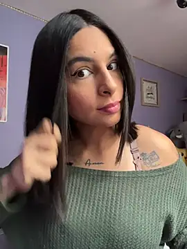 charlotte stevenss  online show from 10-12-25, 03:00