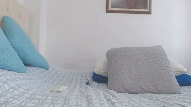 gatasexlucy online show from 07-28-26, 04:39