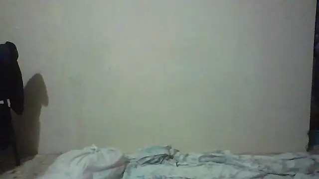 Snapshot of CaptainFox chatting on 07-19-26, 01:09 CaptainFox online show from 07-19-26, 01:09