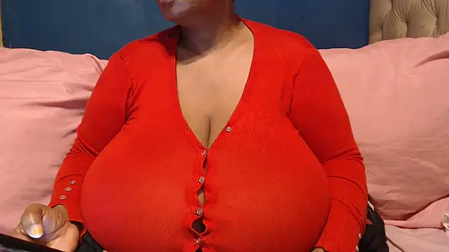 CUTEFIRMMELONSS online show from 10-19-25, 03:29