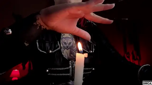 Snapshot of Amanita__Pantherina chatting on 11-12-25, 01:22 Amanita Pantherina online show from 11-12-25, 01:22