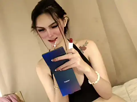 ehotlovea  online show from 03-13-25, 01:18