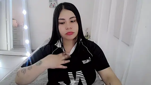 Youlittlepervertt  online show from 05-20-26, 02:07