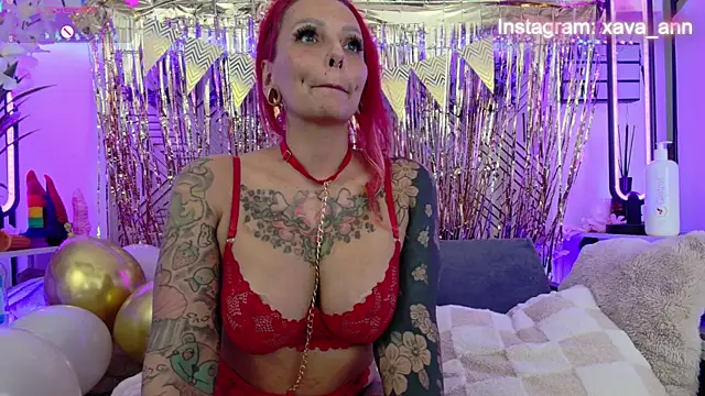 Snapshot of Ava_Ann chatting on 10-12-25, 08:08 Ava Ann online show from 10-12-25, 08:08