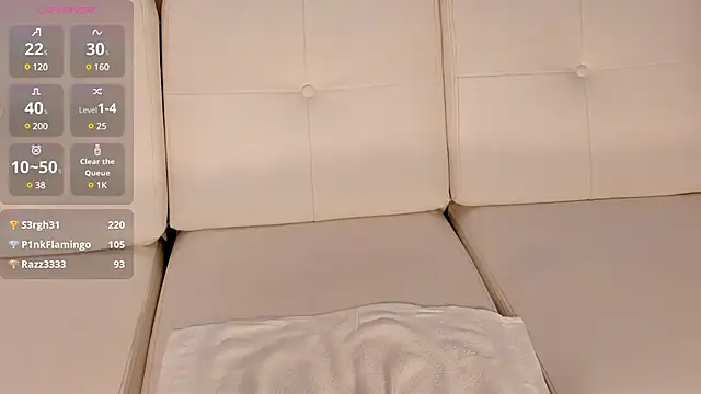 Snapshot of MariamRivera_ chatting on 02-25-25, 10:04 MariamRivera online show from 02-25-25, 10:04