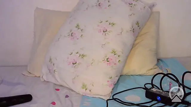 sexydarl online show from 06-13-26, 07:39
