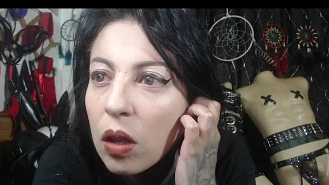 Snapshot of Astartexxx chatting on 06-15-26, 06:04 Astartexxx online show from 06-15-26, 06:04