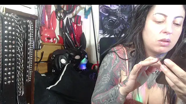 Snapshot of Astartexxx chatting on 06-16-26, 04:37 Astartexxx online show from 06-16-26, 04:37