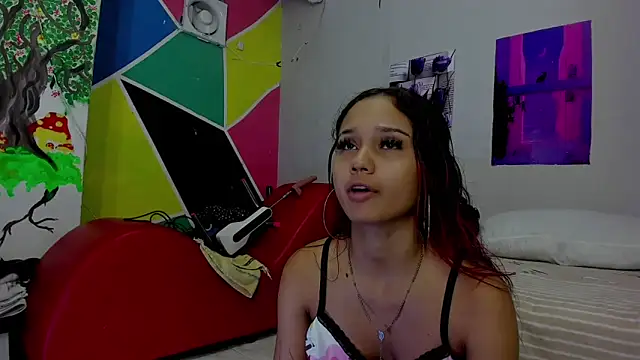 Snapshot of MarianaManzur chatting on 02-15-25, 02:11 MarianaManzur online show from 02-15-25, 02:11