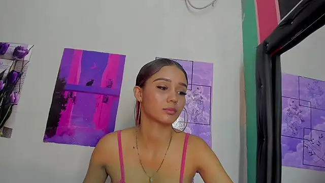 Snapshot of MarianaManzur chatting on 03-14-25, 08:06 MarianaManzur online show from 03-14-25, 08:06