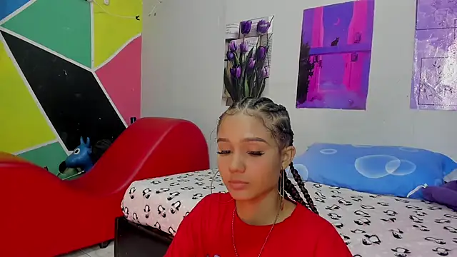 Snapshot of MarianaManzur chatting on 03-15-25, 07:59 MarianaManzur online show from 03-15-25, 07:59