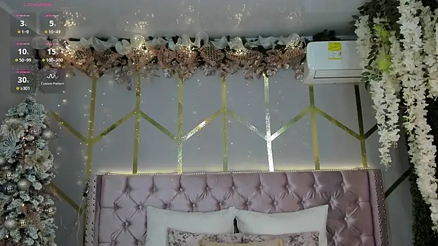 Snapshot of candy_beck chatting on 12-13-24, 04:38 candy beck online show from 12-13-24, 04:38