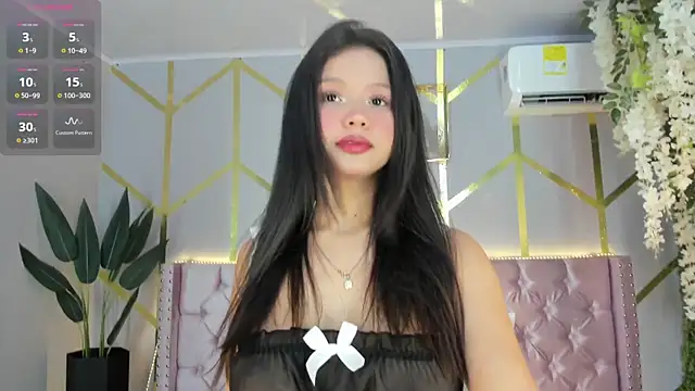 Snapshot of candy_beck chatting on 01-06-25, 07:45 candy beck online show from 01-06-25, 07:45