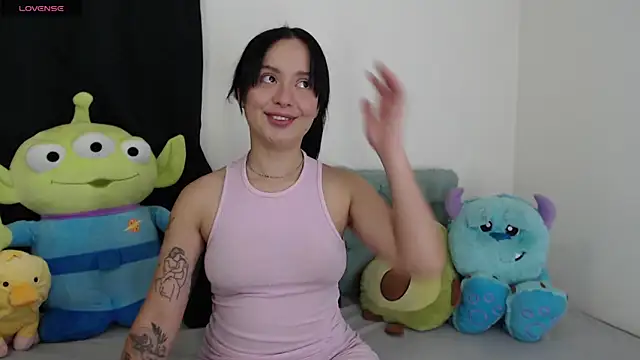 Snapshot of it_l chatting on 02-22-25, 10:29 it l online show from 02-22-25, 10:29