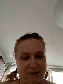 Snapshot of She-devilx chatting on 08-01-26, 12:04 She-devilx online show from 08-01-26, 12:04