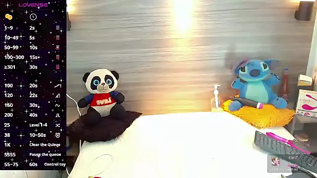 Snapshot of natashaislerxxx chatting on 11-26-25, 10:33 natashaislerxxx online show from 11-26-25, 10:33